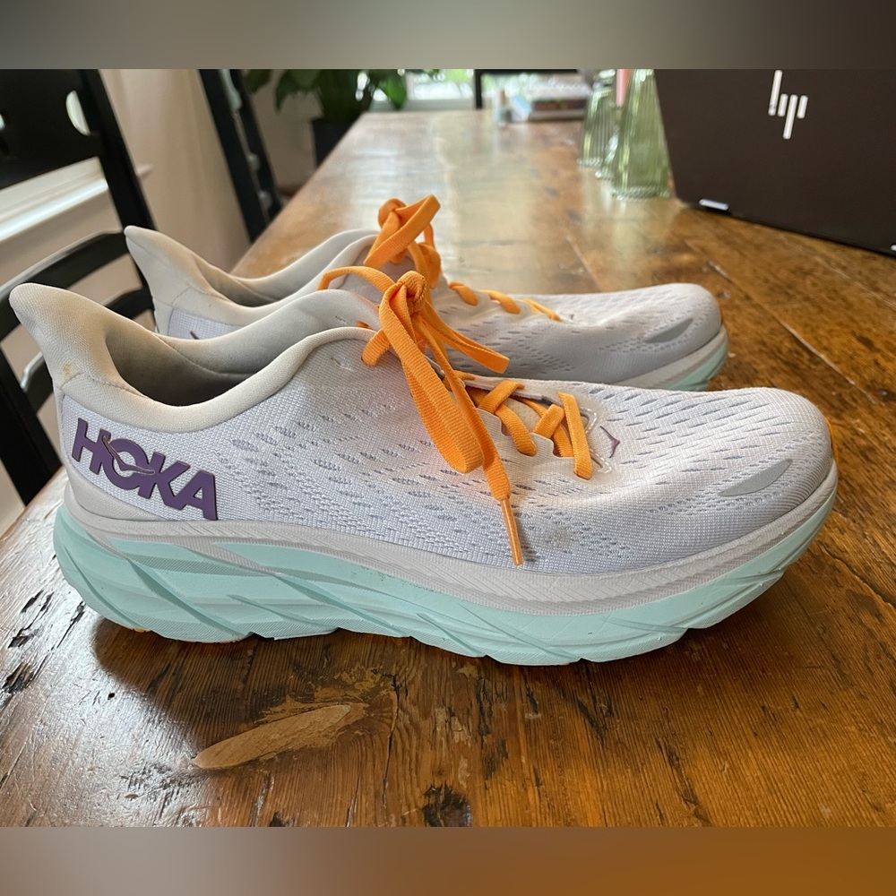 HOKA Women’s Clifton 8 Running Shoes